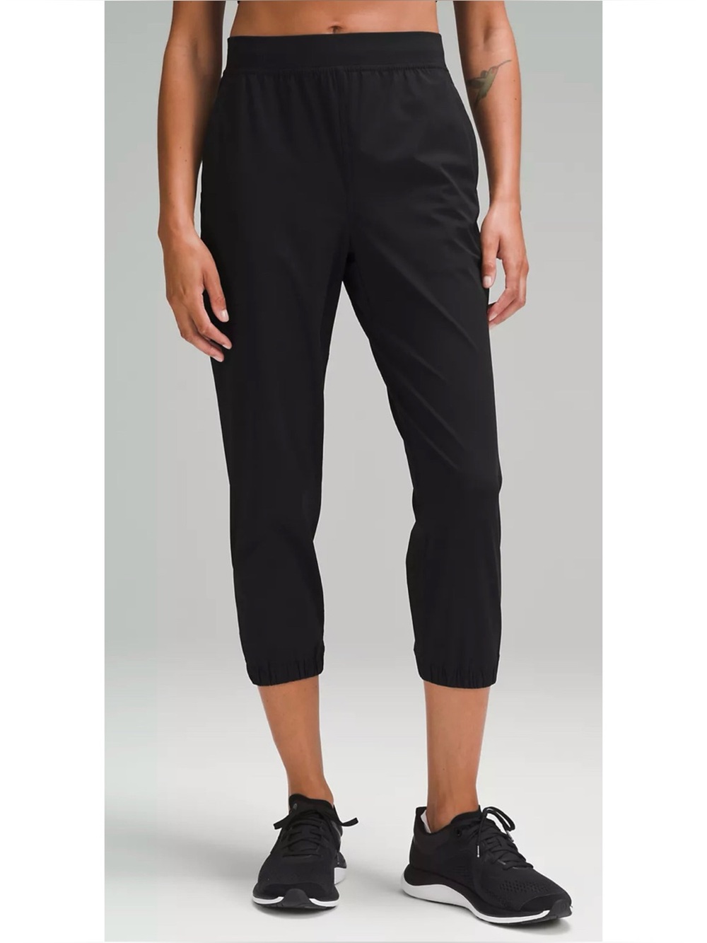 Lululemon Adapted State High-Rise 23” Jogger in Black Size 10~ Excellent